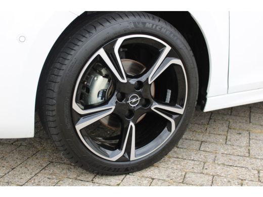 Opel Corsa 1.2 GS | Achteruitrijcamera | Airco | Apple Carplay/Android Auto|telefoonintegratie premium ActivLease financial lease