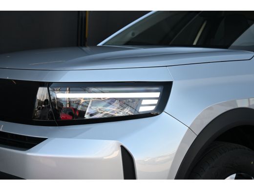 Opel Frontera Edition 1.2 Hybrid 145pk Automaat VOORRAAD-ACTIE! | 10'' Digitaal instrumentenpaneel | LED koplam... ActivLease financial lease
