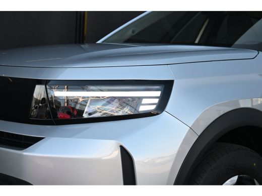 Opel Frontera Edition 1.2 Hybrid 145pk Automaat VOORRAAD-ACTIE! | 10'' Digitaal instrumentenpaneel | LED koplam... ActivLease financial lease