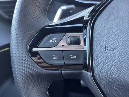 Peugeot 2008 1.2 PureTech 130PK GT | Automaat | Camera V+A | Navigatie | Adaptive Cruise Control | Apple Carpl... ActivLease financial lease