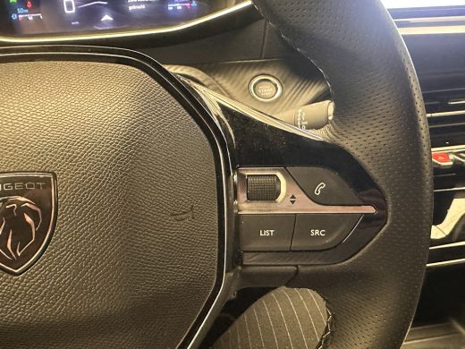 Peugeot 208 1.2 PureTech 100 GT Camera | Parkeersensoren Rondom | 17" Lichtmetaal | Carplay | Digitaal Dashbo... ActivLease financial lease