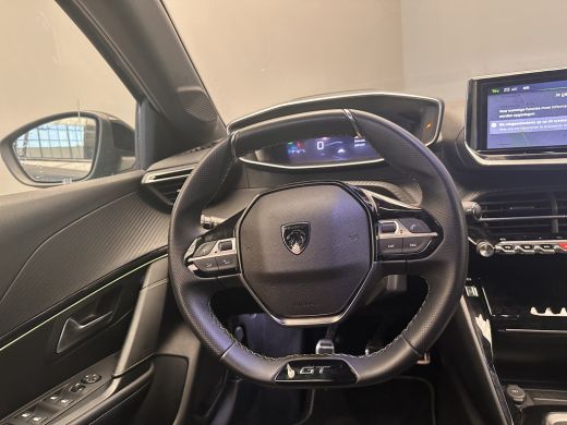 Peugeot 208 1.2 PureTech 100 GT Camera | Parkeersensoren Rondom | 17" Lichtmetaal | Carplay | Digitaal Dashbo... ActivLease financial lease