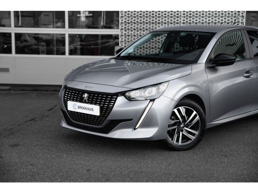 Peugeot 208 1.2 PureTech 75pk Style | Achteruitrijcamera | Airco | Cruise Control | Navigatie ActivLease financial lease