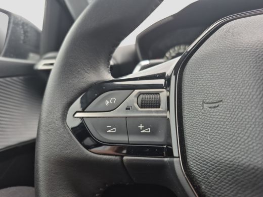 Peugeot 208 1.2 PureTech Allure Automaat | LED | Carplay/android auto | Full map navigatie | Climate control | ActivLease financial lease