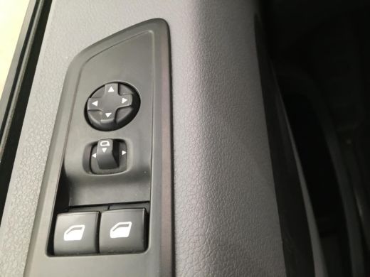 Peugeot e-Expert Long Asphalt 75 kWh | Airco | Apple Carplay/Android Auto|telefoonintegratie premium ActivLease financial lease