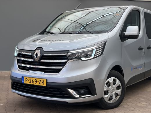 Renault Trafic Passenger Trafic | Cruisecontrolsysteem (Cruisecontrol) | Parkeerhulp voor, achter en aan de zijkant ActivLease financial lease