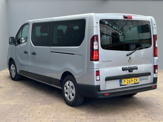 Renault Trafic Passenger Trafic | Cruisecontrolsysteem (Cruisecontrol) | Parkeerhulp voor, achter en aan de zijkant ActivLease financial lease