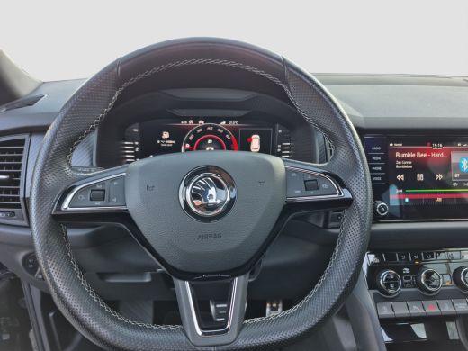 Skoda Kodiaq 1.5 TSI Sportline Business 7p. Trekhaak wegklapbaar | Panoramadak | LED | Camera | 20 inch lmv | ... ActivLease financial lease