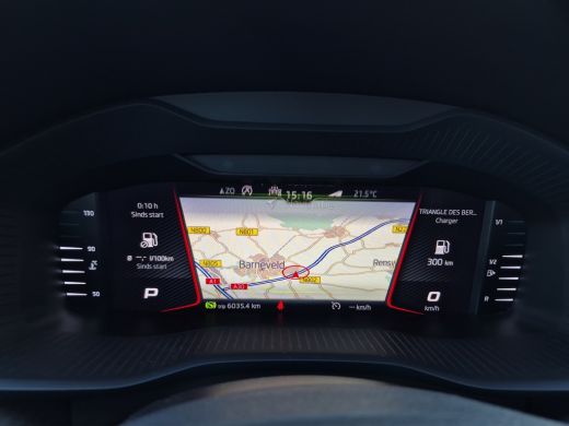 Skoda Kodiaq 1.5 TSI Sportline Business 7p. Trekhaak wegklapbaar | Panoramadak | LED | Camera | 20 inch lmv | ... ActivLease financial lease