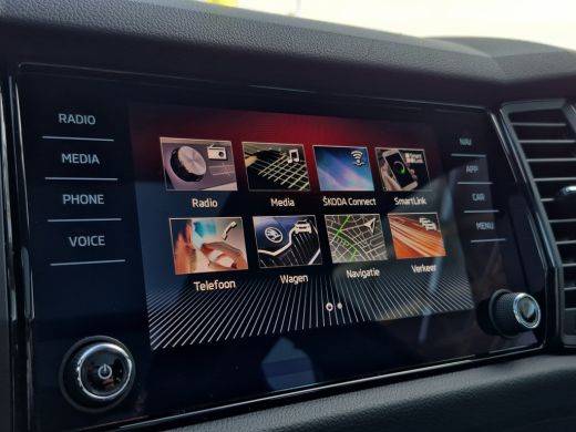 Skoda Kodiaq 1.5 TSI Sportline Business 7p. Trekhaak wegklapbaar | Panoramadak | LED | Camera | 20 inch lmv | ... ActivLease financial lease