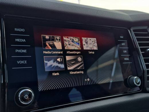 Skoda Kodiaq 1.5 TSI Sportline Business 7p. Trekhaak wegklapbaar | Panoramadak | LED | Camera | 20 inch lmv | ... ActivLease financial lease