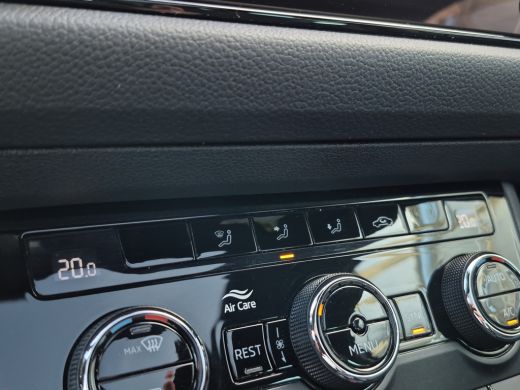 Skoda Kodiaq 1.5 TSI Sportline Business 7p. Trekhaak wegklapbaar | Panoramadak | LED | Camera | 20 inch lmv | ... ActivLease financial lease