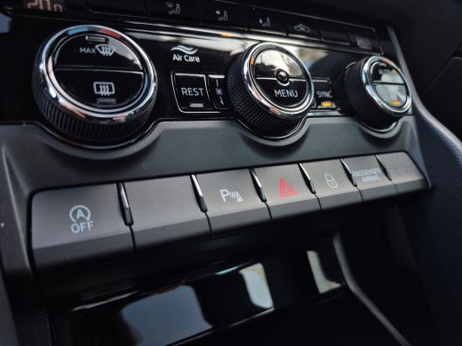 Skoda Kodiaq 1.5 TSI Sportline Business 7p. Trekhaak wegklapbaar | Panoramadak | LED | Camera | 20 inch lmv | ... ActivLease financial lease