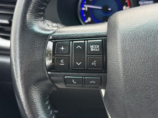 Toyota Hilux 2.4 D-4D-F Xtra Cab Professional **TREKHAAK/ 3500KG TREKGEWICHT/ AWD/ AIRCO/ GARANTIE** ActivLease financial lease