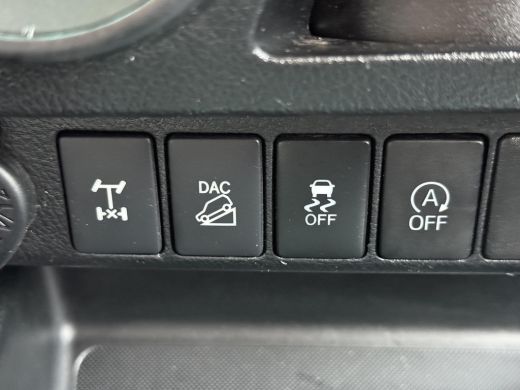 Toyota Hilux 2.4 D-4D-F Xtra Cab Professional **TREKHAAK/ 3500KG TREKGEWICHT/ AWD/ AIRCO/ GARANTIE** ActivLease financial lease