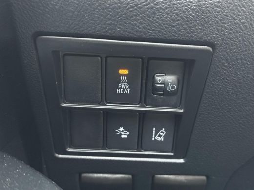 Toyota Hilux 2.4 D-4D-F Xtra Cab Professional **TREKHAAK/ 3500KG TREKGEWICHT/ AWD/ AIRCO/ GARANTIE** ActivLease financial lease