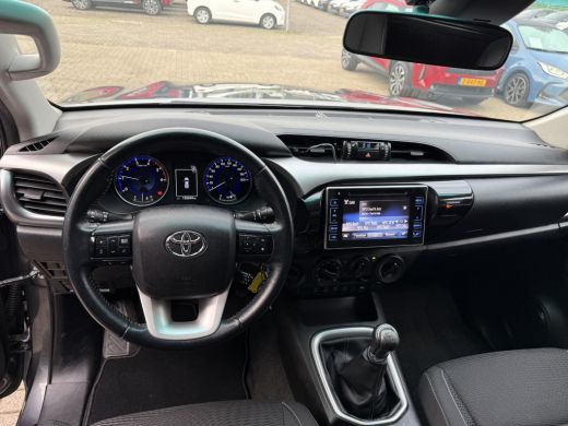 Toyota Hilux 2.4 D-4D-F Xtra Cab Professional **TREKHAAK/ 3500KG TREKGEWICHT/ AWD/ AIRCO/ GARANTIE** ActivLease financial lease