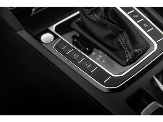 Volkswagen Arteon 1.4 TSI eHybrid 218pk R-Line Business+ | Panoramadak | Head-Up | 360 Camera | Leder | Matrix ActivLease financial lease