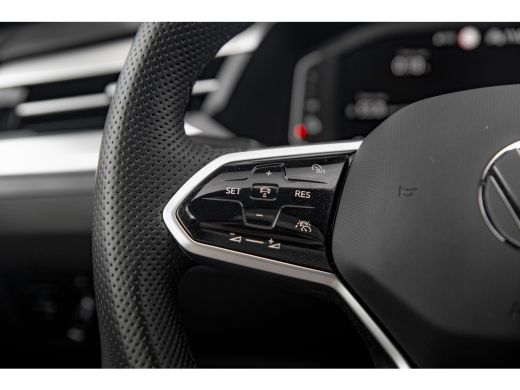 Volkswagen Arteon 1.4 TSI eHybrid 218pk R-Line Business+ | Panoramadak | Head-Up | 360 Camera | Leder | Matrix ActivLease financial lease