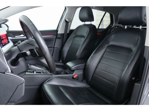 Volkswagen Golf 1.0 eTSI Life Business | Open Dak | Sfeer Verlichting | Leder | Virtual | IQ LED | Stoel/Stuur Ve... ActivLease financial lease
