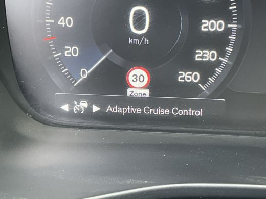 Volvo  XC40 1.5 T5 262pk Recharge Inscription Carplay 360° Pano.dak Trekhaak ActivLease financial lease