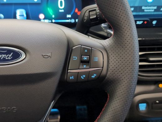 Ford Focus Wagon 1.0 Hybrid ST Line X | Pano | Winter Pack | Adap. Cruise | Matrix LED ActivLease financial lease