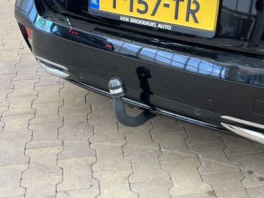 Peugeot 308 SW 1.6 HYbrid 180 Allure Pack Business | Achteruitrijcamera | Bluetooth telefoonvoorbereiding | C... ActivLease financial lease