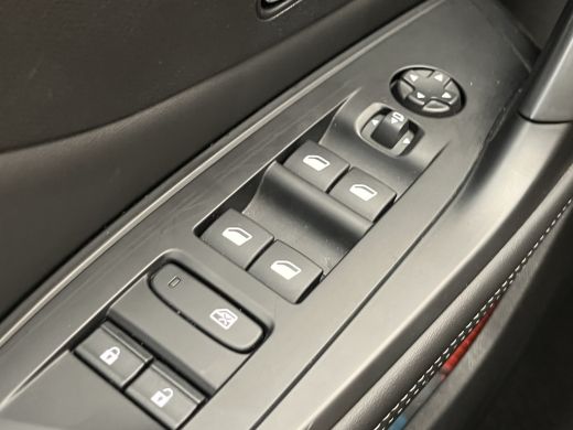 Peugeot 308 SW 1.6 HYbrid 180 Allure Pack Business | Achteruitrijcamera | Bluetooth telefoonvoorbereiding | C... ActivLease financial lease