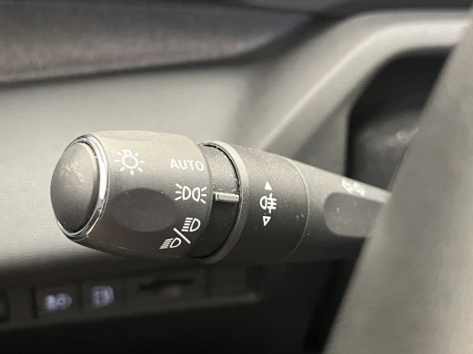 Peugeot 308 SW 1.6 HYbrid 180 Allure Pack Business | Achteruitrijcamera | Bluetooth telefoonvoorbereiding | C... ActivLease financial lease