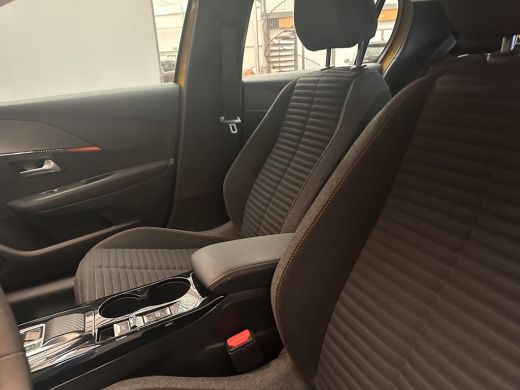 Peugeot e-208 EV Active 50 kWh | Apple Carplay/Android Auto|telefoonintegratie premium | Cruise control | Keyle... ActivLease financial lease