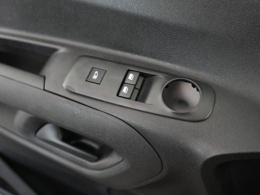 Peugeot Partner 1.5 BlueHDI Pro | Buitenspiegels elektrisch verstel- en verwarmbaar | Elektrische ramen voor | El... ActivLease financial lease