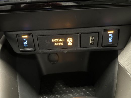 Toyota Yaris 1.5 Hybrid Executive ActivLease financial lease