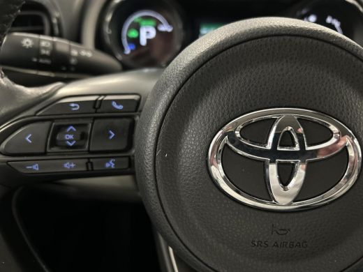 Toyota Yaris 1.5 Hybrid Executive ActivLease financial lease