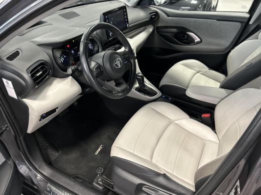 Toyota Yaris 1.5 Hybrid Executive ActivLease financial lease