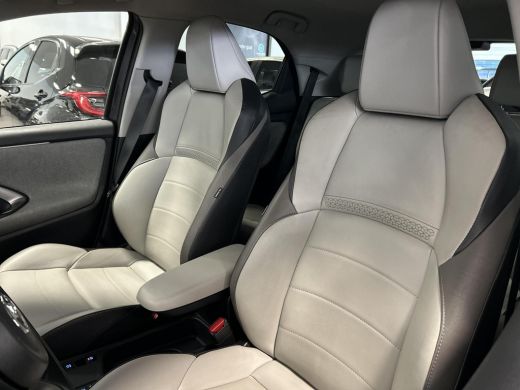 Toyota Yaris 1.5 Hybrid Executive ActivLease financial lease