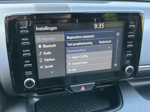 Toyota Yaris 1.5 Hybrid Executive | Bi-tone | Carplay | Dode hoek waarschuwing | Parkeersensoren | ActivLease financial lease