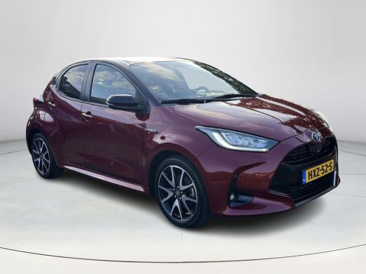 Toyota Yaris 1.5 Hybrid Executive | Bi-tone | Carplay | Dode hoek waarschuwing | Parkeersensoren | ActivLease financial lease