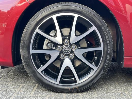 Toyota Yaris 1.5 Hybrid Executive | Bi-tone | Carplay | Dode hoek waarschuwing | Parkeersensoren | ActivLease financial lease