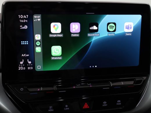 Volkswagen ID.4 First 77 kWh 1st EDITION + WEGKL. TREKHAAK | 20 INCH | CAMERA | STOELVERW. | APPLE CARPLAY ActivLease financial lease