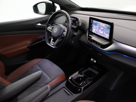 Volkswagen ID.4 First 77 kWh 1st EDITION + WEGKL. TREKHAAK | 20 INCH | CAMERA | STOELVERW. | APPLE CARPLAY ActivLease financial lease