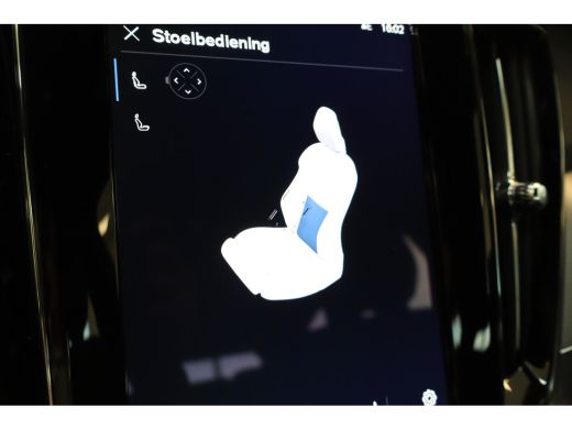 Volvo  V60 T6 350PK AWD Plus Dark | Trekhaak | 360&deg; | Contourstoelen | HK | All Season ActivLease financial lease