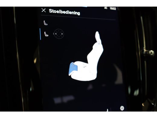 Volvo  V60 T6 350PK AWD Plus Dark | Trekhaak | 360&deg; | Contourstoelen | HK | All Season ActivLease financial lease