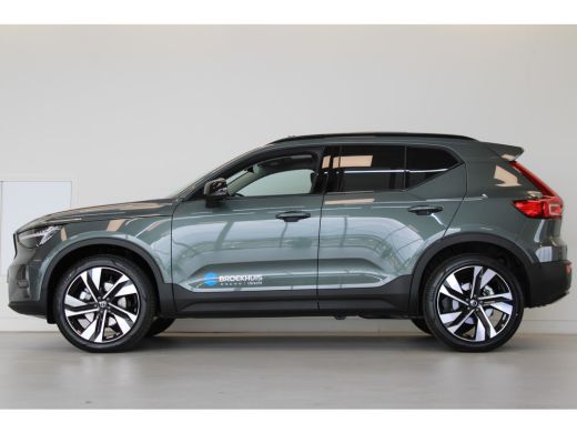 Volvo  XC40 B4 200PK Plus Dark | Lounge Pack | 360° | 20" | Leder | Privacy glas ActivLease financial lease