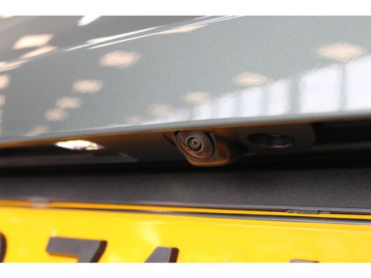 Volvo  XC40 B4 200PK Plus Dark | Lounge Pack | 360° | 20" | Leder | Privacy glas ActivLease financial lease