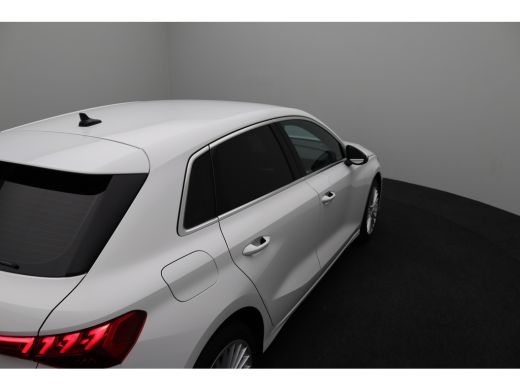 Audi A3 Sportback 30 TFSI Advanced edition | Achterbank in delen neerklapbaar | Anti Blokkeer Systeem | A... ActivLease financial lease