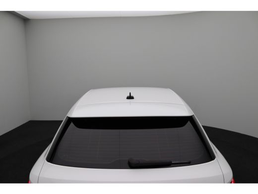 Audi A3 Sportback 30 TFSI Advanced edition | Achterbank in delen neerklapbaar | Anti Blokkeer Systeem | A... ActivLease financial lease