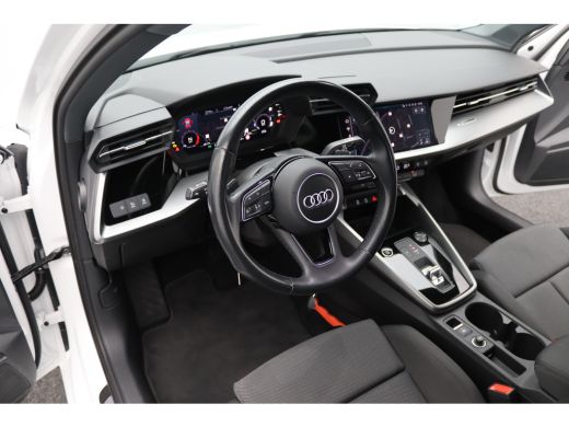 Audi A3 Sportback 30 TFSI Advanced edition | Achterbank in delen neerklapbaar | Anti Blokkeer Systeem | A... ActivLease financial lease