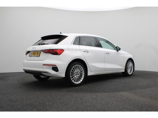 Audi A3 Sportback 30 TFSI Advanced edition | Achterbank in delen neerklapbaar | Anti Blokkeer Systeem | A... ActivLease financial lease