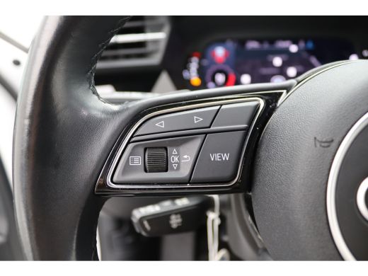 Audi A3 Sportback 30 TFSI Advanced edition | Achterbank in delen neerklapbaar | Anti Blokkeer Systeem | A... ActivLease financial lease