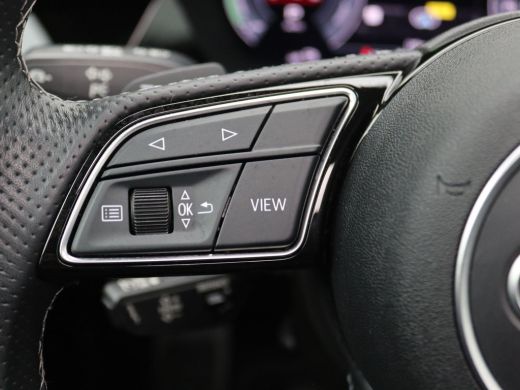 Audi A3 Sportback 45 TFSI e S edition Competition 245PK S-tronic Pano-Schuifdak, Keyless, Stoelverwarming... ActivLease financial lease